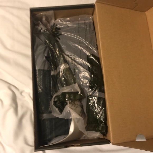 Timberland Chukka Boot - Picture 2 of 5